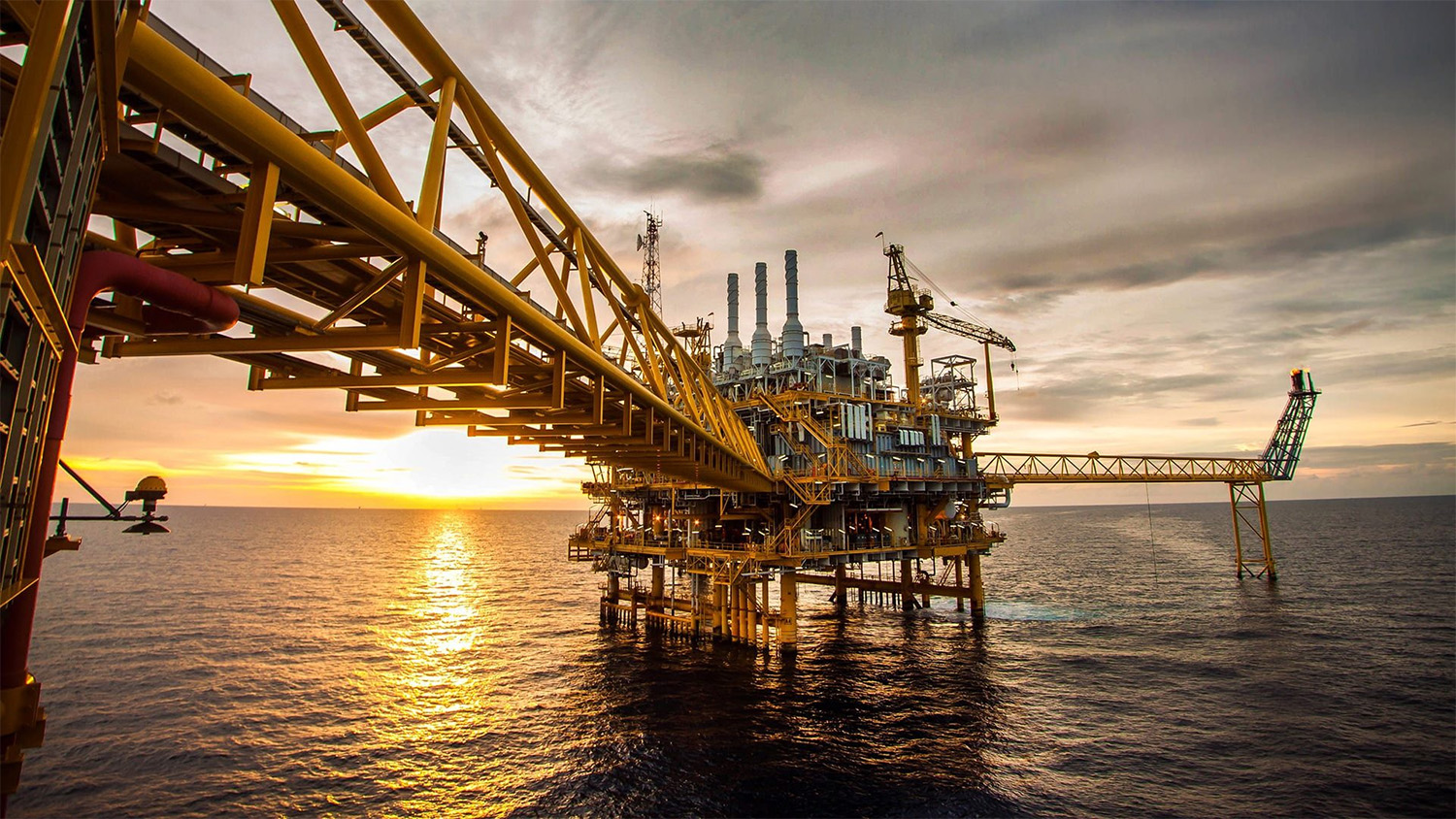 Açık Deniz Platformu Bakım ve İnşaatı